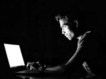 Estudio: 2 de cada 3 cristianos accede pornografía mensualmente