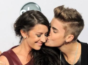 Madre de Justin Bieber: “Su crecimiento en Jesús es evidente”