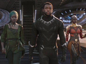 Iglesias negras llevan fieles a los cines para ver “Pantera Negra”