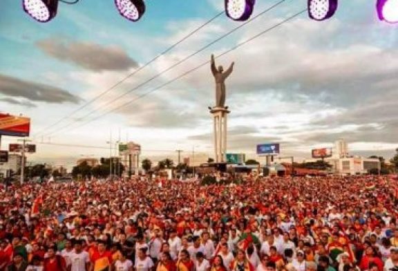Miles van a las calles a declarar que “Jesucristo es el Señor de Bolivia”