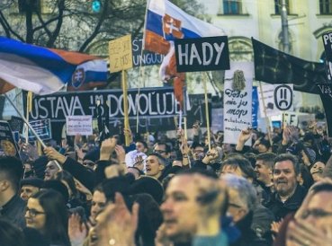 Cristianos protestan por un país decente en Eslovaquia