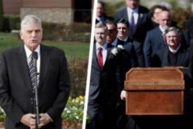 Familia atiende deseo de Billy Graham y predica el Evangelio en su funeral