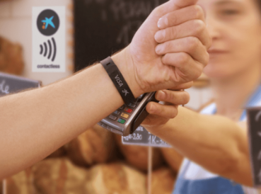 Iglesias de Europa comienzan a abolir ofertas de dinero