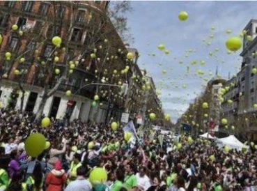 Más de 30 mil personas van a las calles a protestar contra el aborto