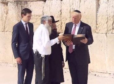 Rabino influyente cree que Trump construirá Tercer Templo