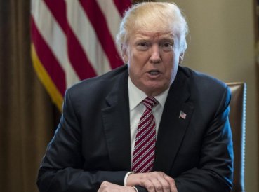 Trump critica a Irán y Rusia por apoyo a Siria y promete “respuesta dura”