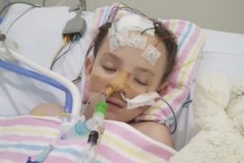 Niña en coma vuelve a caminar tras haber sido diagnosticada con 99% del cerebro muerto