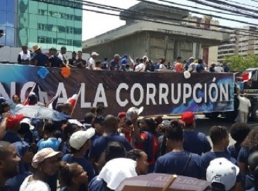 Evangélicos marcharon contra la corrupción en República Dominicana