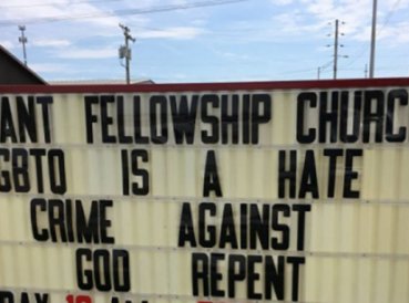 Iglesia expulsada de edificio alquilado tras pedir que gays se arrepientan