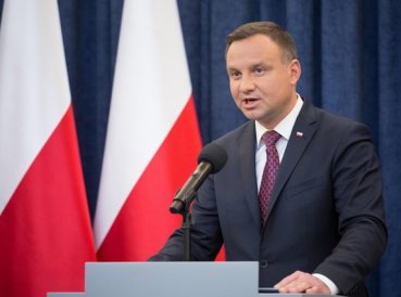 Polonia hará plebiscito para incluir “valores cristianos” en la Constitución