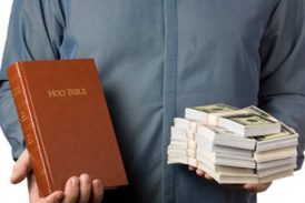 Vaticano llama a evangelio de prosperidad, ‘peligroso y diferente’