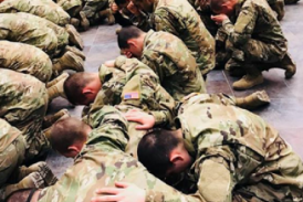 Más de 1.800 soldados del Ejército de EEUU aceptan a Jesús