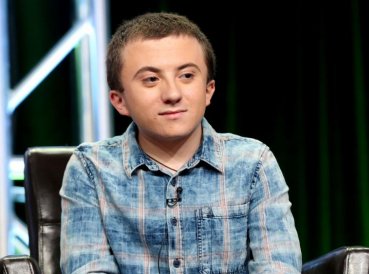 Atticus Shaffer “The Middle revela cómo ha mantenido su fe
