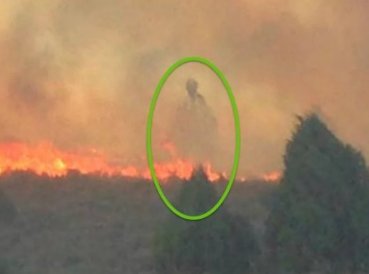Figura misteriosa aparece después que familia oró por ayuda