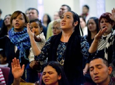 Estudio: Se está volviendo más difícil hablar de Dios