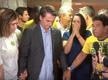 Jair Bolsonaro dice que seguirá las enseñanzas de Dios
