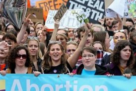 Parlamento de Irlanda aprueba legalización de aborto