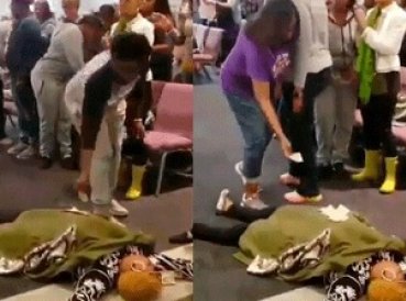 Pastora pide a miembros que le lancen dinero para ser “bendecidos”