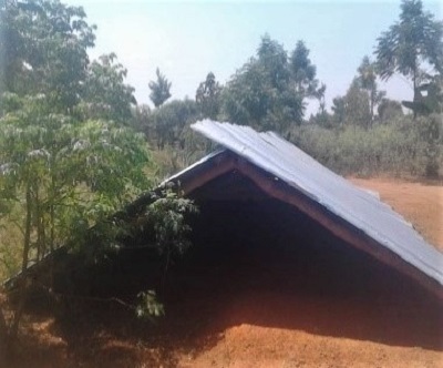 Musulmanes destruyen iglesias y prohíben oraciones