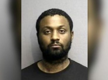 Hombre armado es detenido por policía cuando iba a iglesia a cumplir profecía