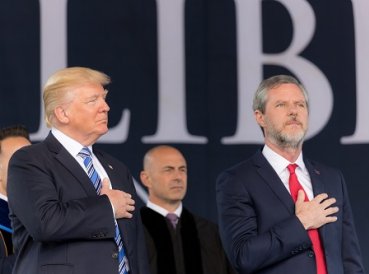 Pastor: “Jesús nunca le dijo a César cómo gobernar Roma”