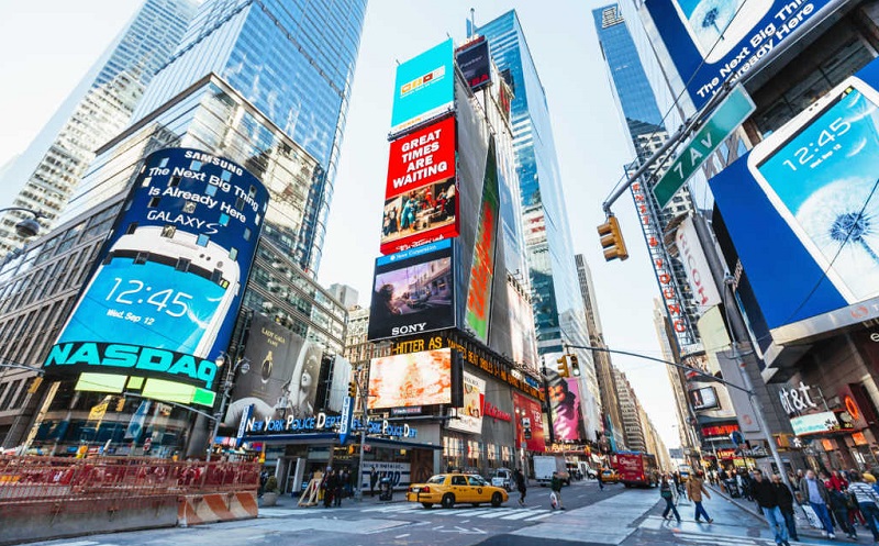 Contra aborto: Pondrán ultrasonidos de bebés en pantalla gigante en Times Square