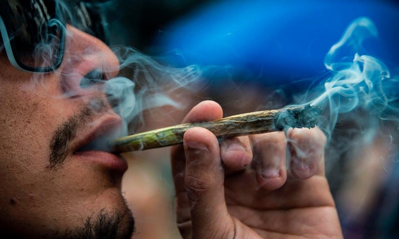 ¿Fumar marihuana o cigarrillos es para un cristiano pecado?
