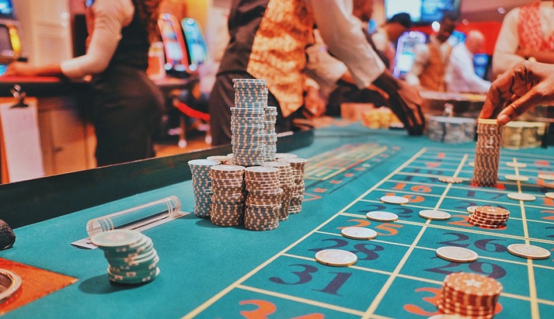 Iglesia devuelve 25 mil dólares al dueño de un Casino