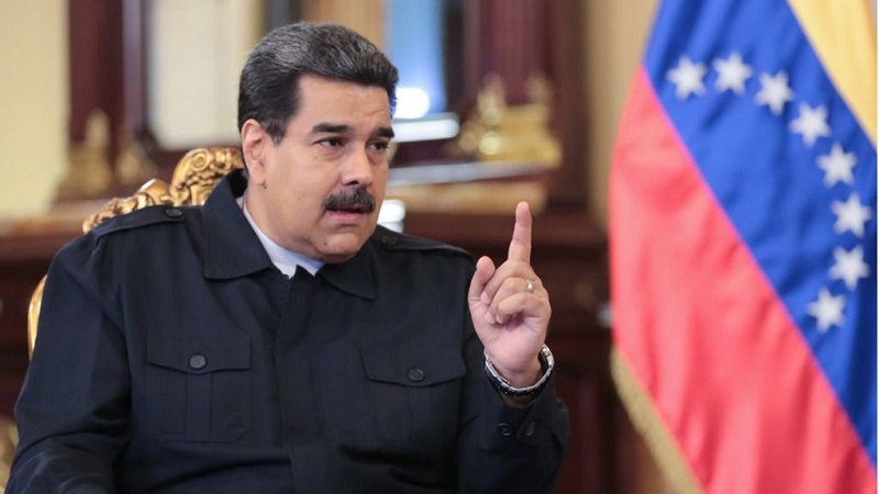 Maduro pide ayuda a religiosos: “Soy un cristiano de verdad”